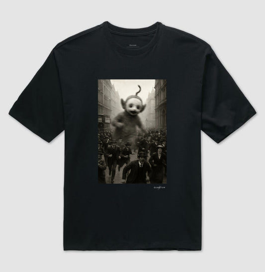 Camiseta oversized Alguém viu a Laa-Laa?