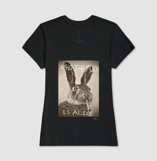 Camiseta Tradicional Perdido no País das Maravilhas