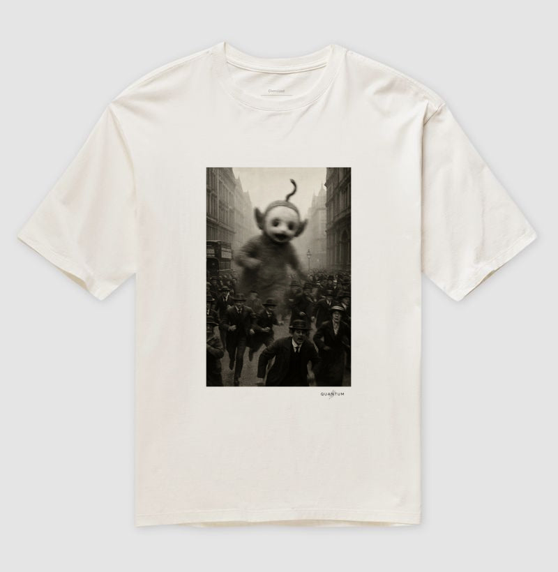 Camiseta oversized Alguém viu a Laa-Laa?