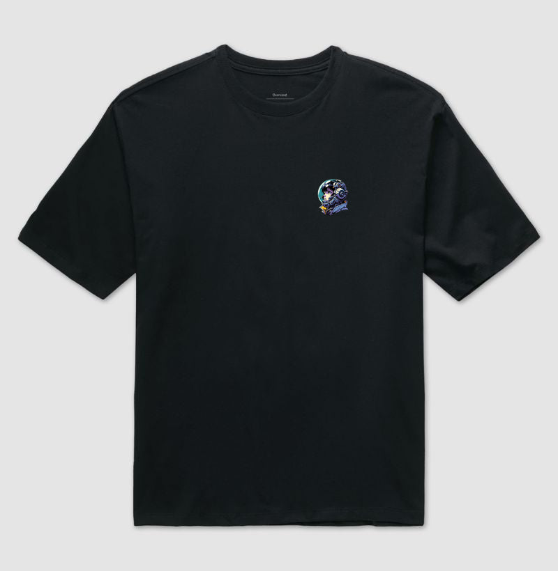 Camiseta oversized Astronauta futurista