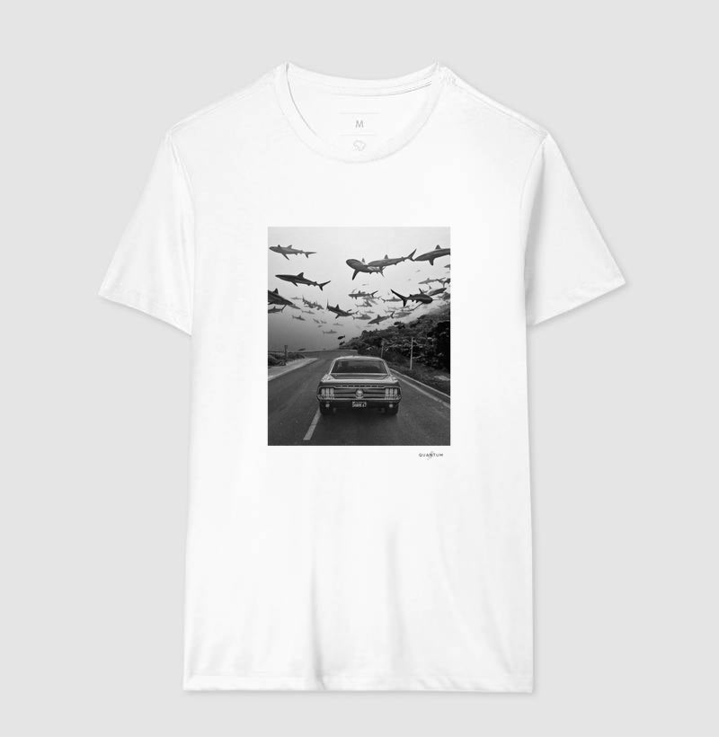 Camiseta Tradicional Shark Road
