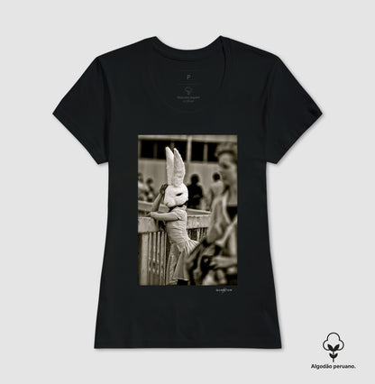 Camiseta Premium O Charme Oculto