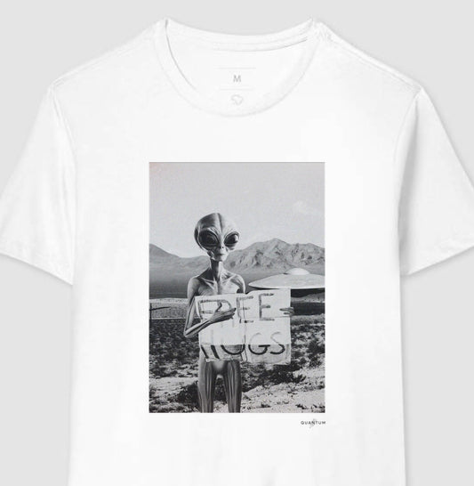 Camiseta Tradicional Abraço Intergaláctico