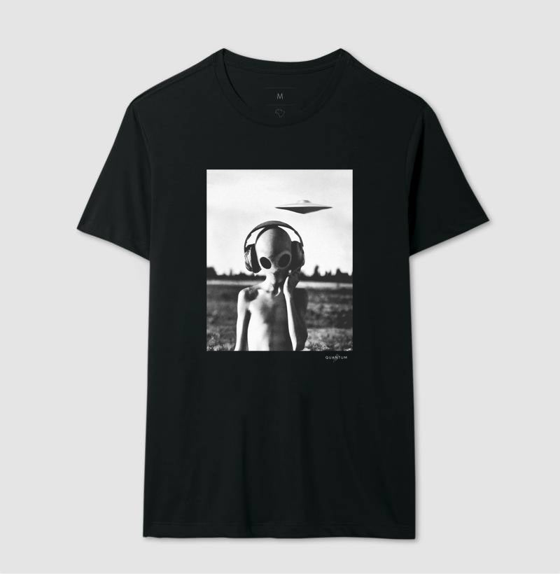 Camiseta Tradicional Sons de Outro Mundo