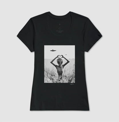 Camiseta Tradicional Alien Love