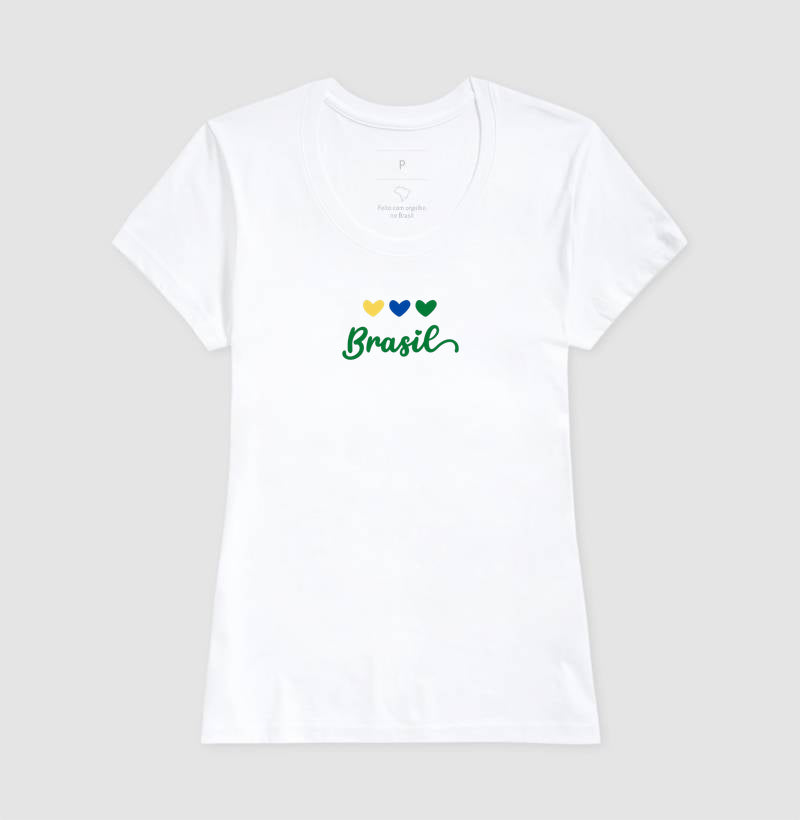 Camiseta Tradicional Coração Brasileiro