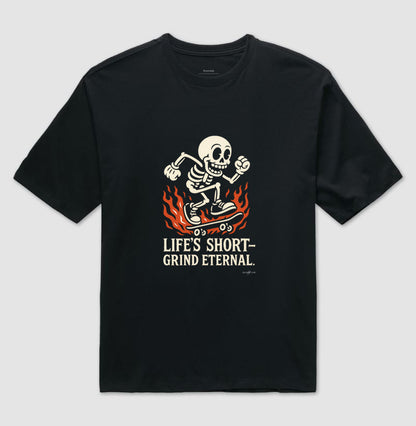 Camiseta oversized Life's short grind eternal