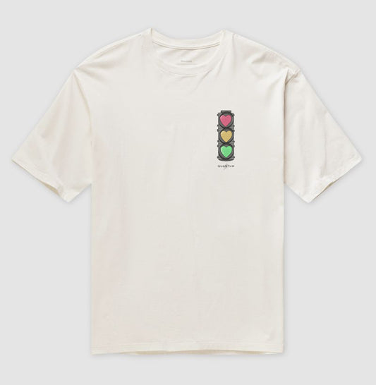 Camiseta Oversized Sinal de Amor