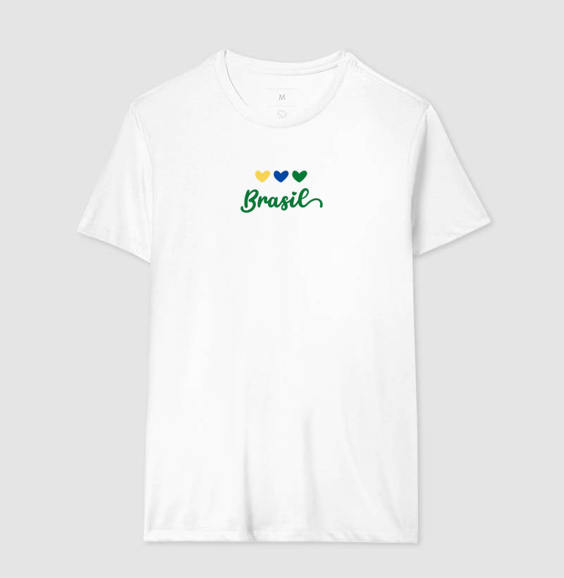 Camiseta Tradicional Coração Brasileiro