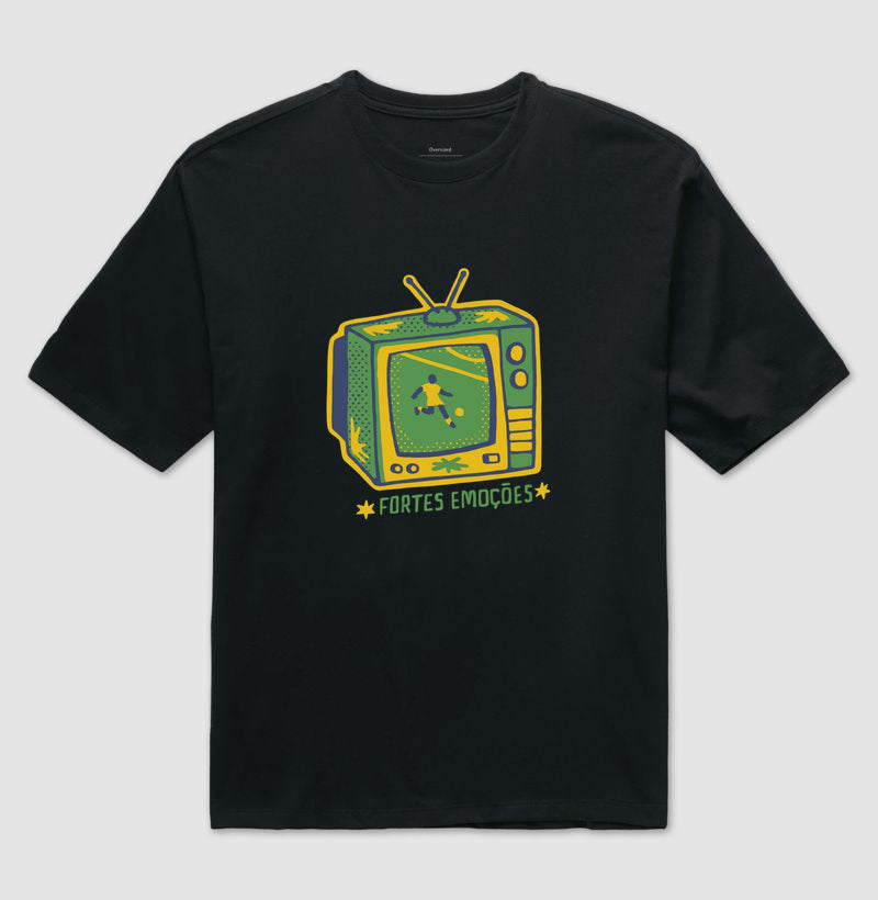 Camiseta Oversized Fortes Emoções