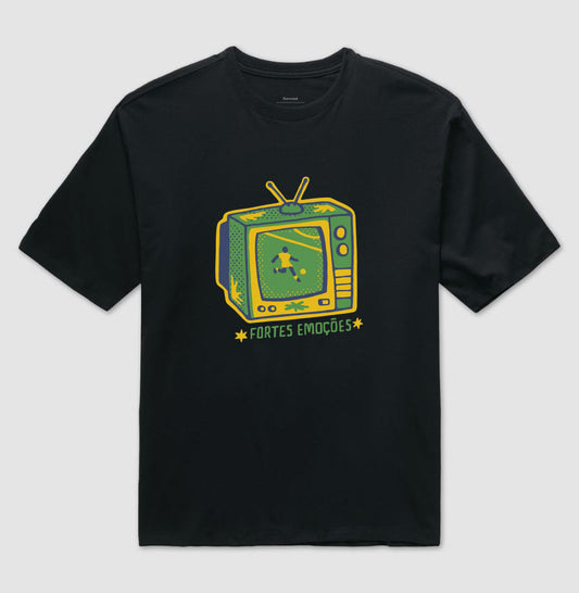 Camiseta Oversized Fortes Emoções