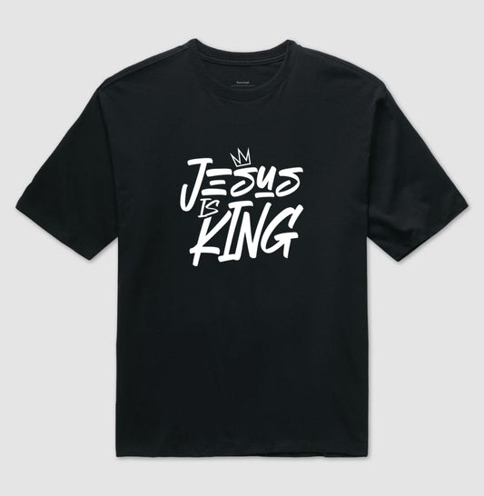 Camiseta oversized Jesus is King