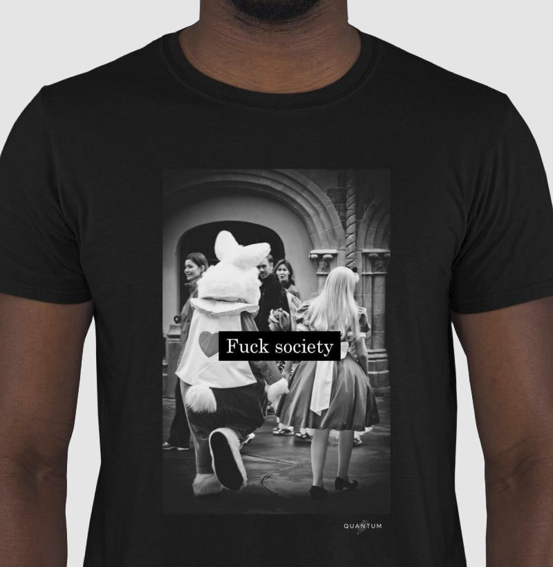 Camiseta Tradicional Desencanto Mágico