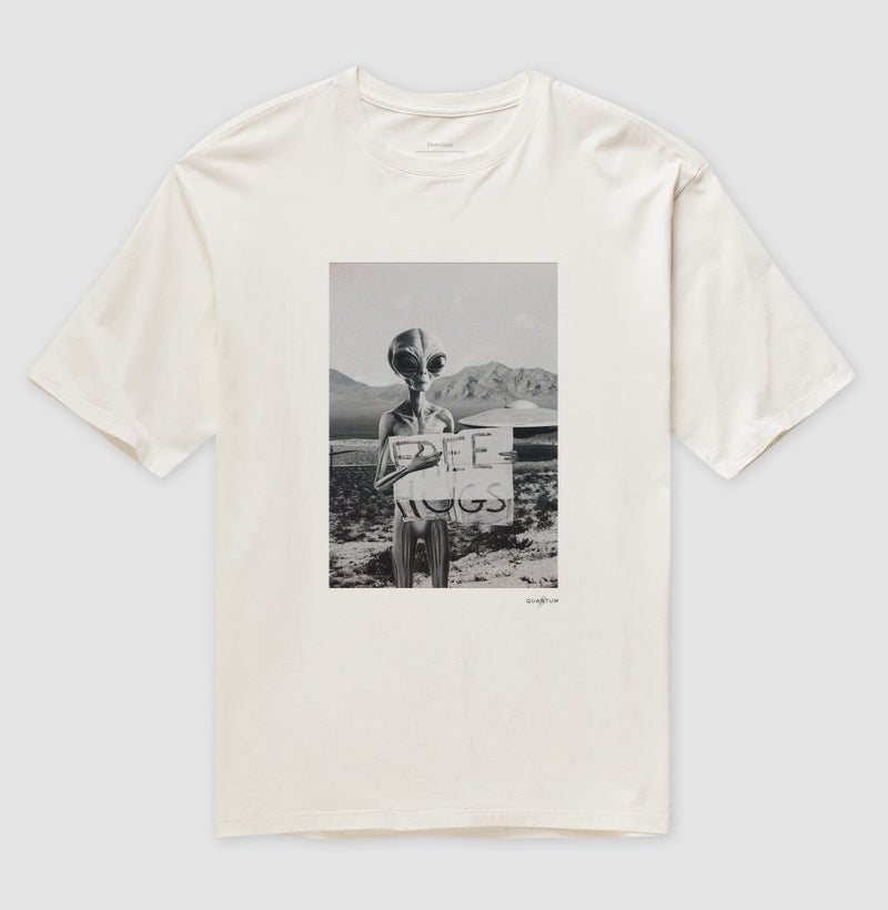 Camiseta Oversized Abraço Intergaláctico