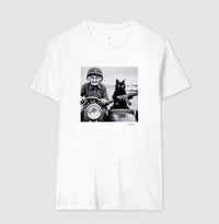 Camiseta Tradicional Black Cat Command
