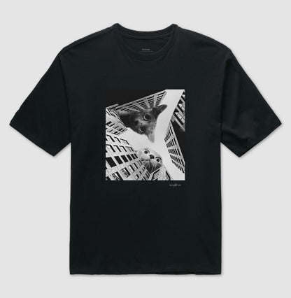 Camiseta Oversized Vila dos Gatos