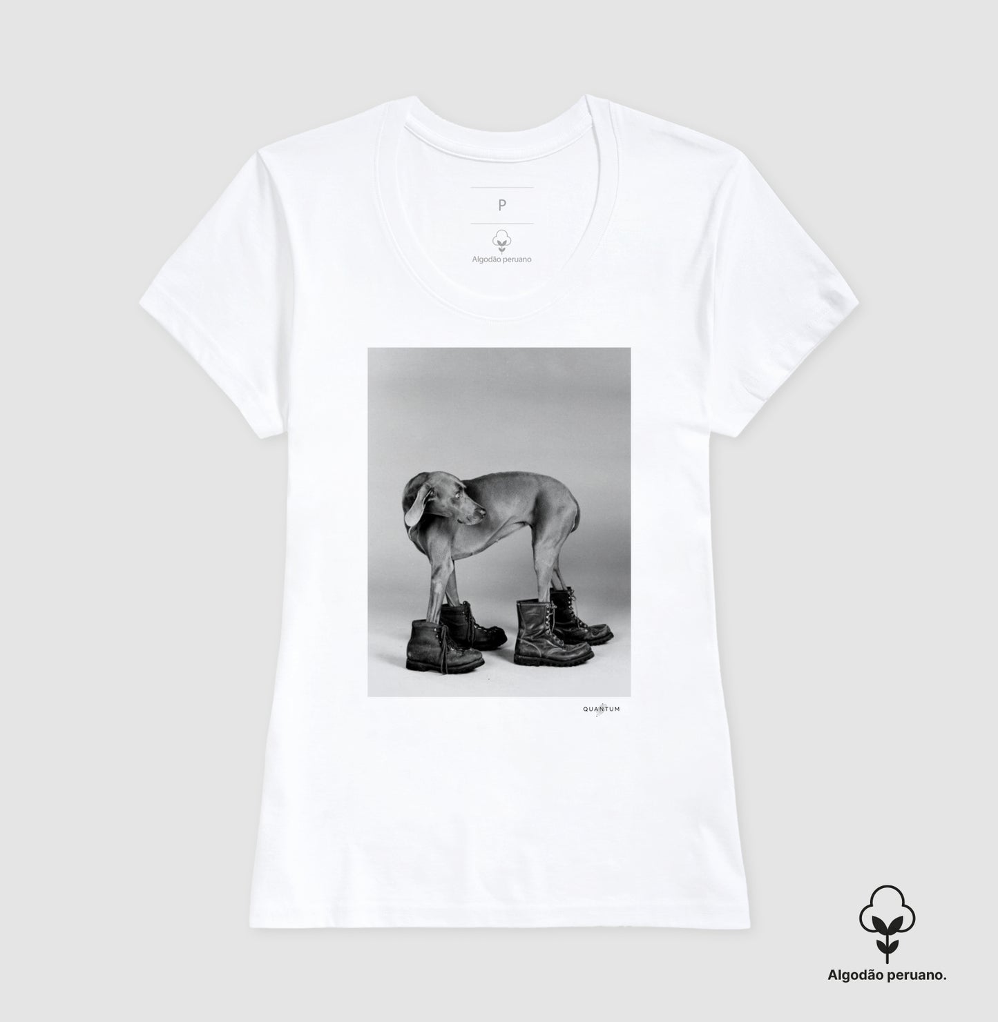 Camiseta Premium O Cão de Botas