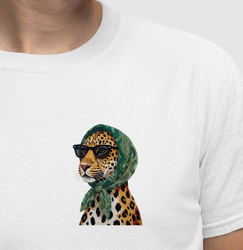 Camiseta Tradicional Onça