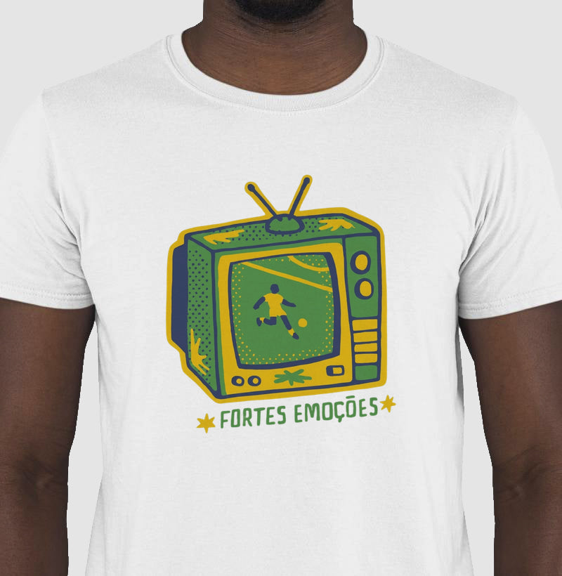 Camiseta Tradicional Fortes Emoções