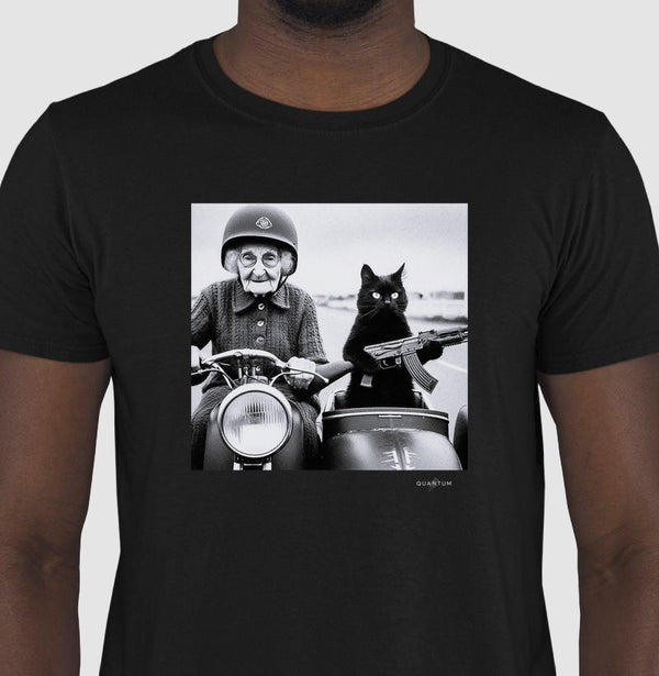 Camiseta Tradicional Black Cat Command