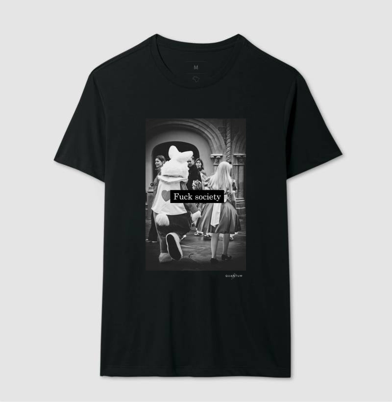 Camiseta Tradicional Desencanto Mágico