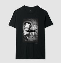 Camiseta Tradicional Desencanto Mágico