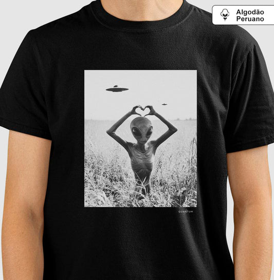 Camiseta Premium Alien Love