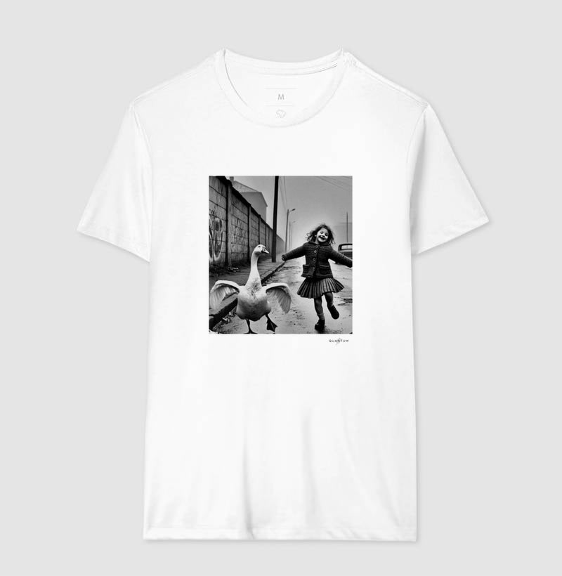 Camiseta Tradicional Perseguição Animal