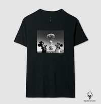 Camiseta premium Olhos Fechados