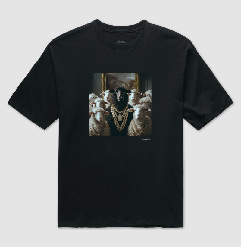 Camiseta Oversized Ovelha Negra