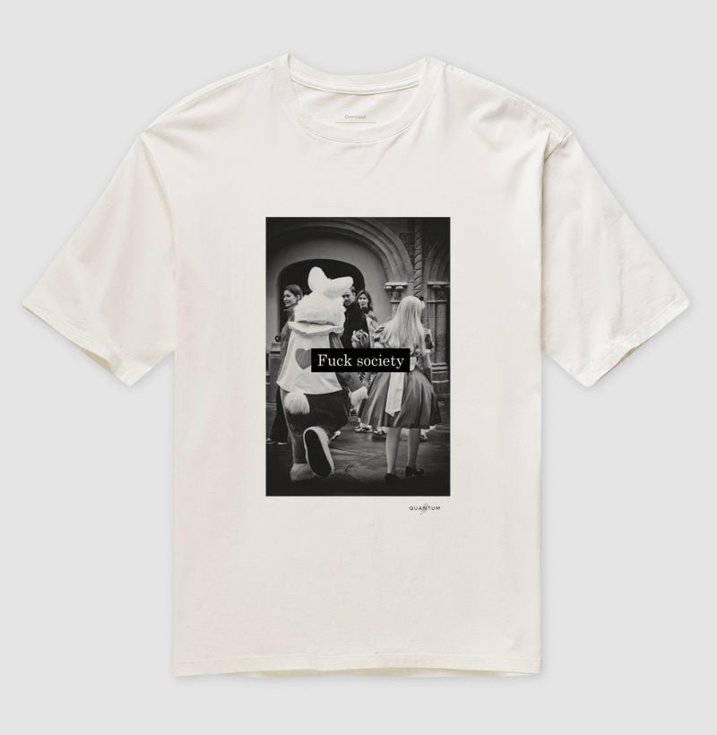 Camiseta Oversized Desencanto Mágico