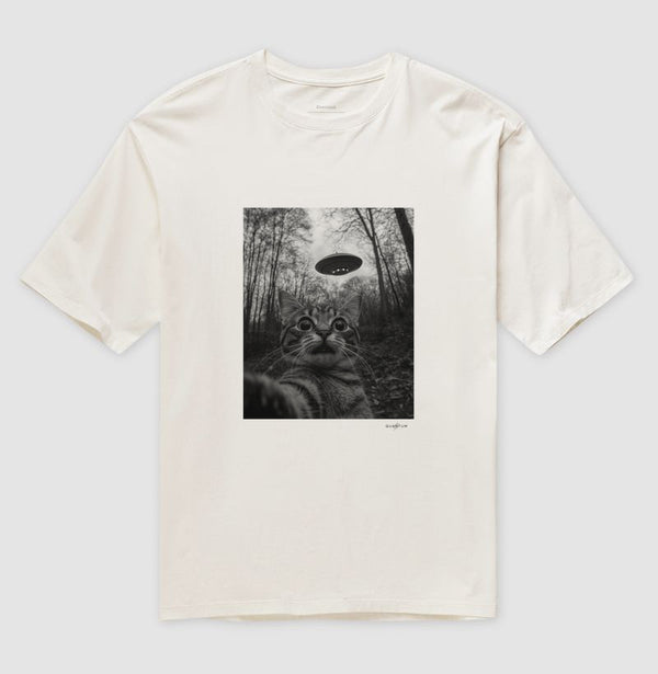 Camiseta oversized Missão Felina