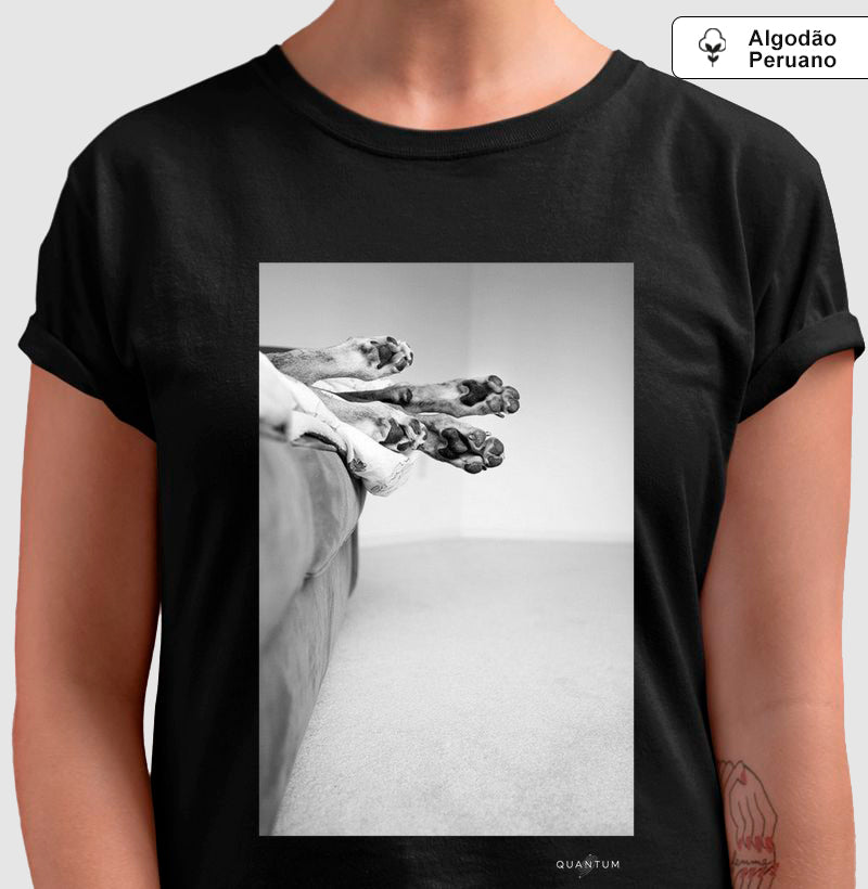 Camiseta Premium Patinhas